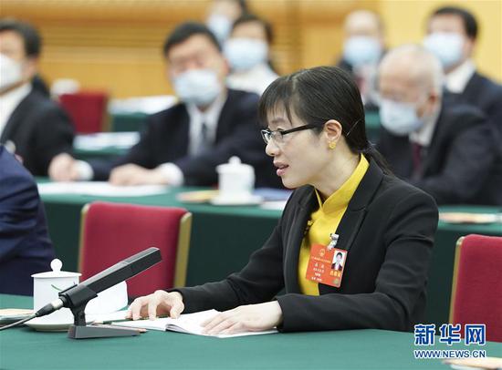 5月24日，全國人大代表禹誠參加湖北代表團的審議并發(fā)言。新華社記者 黃敬文 攝